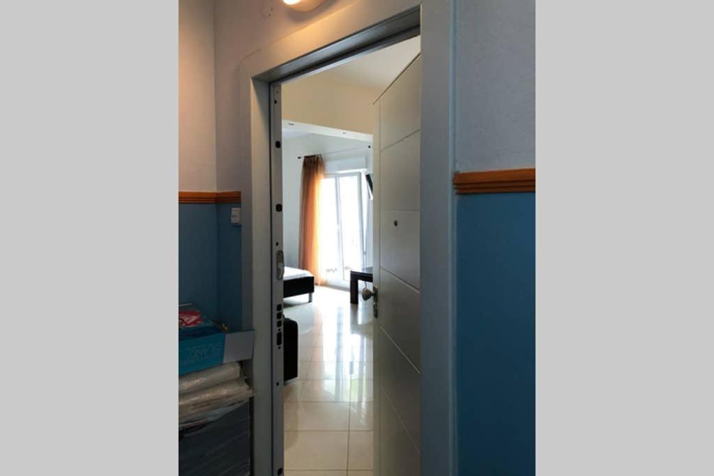 Cozy Studio Near The Beach 1Stfloor Nea Iraklitsa Bagian luar foto