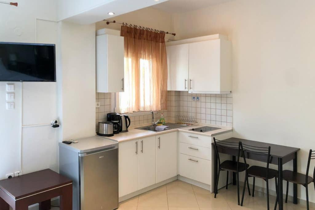 Cozy Studio Near The Beach 1Stfloor Apartment Nea Iraklitsa Bagian luar foto